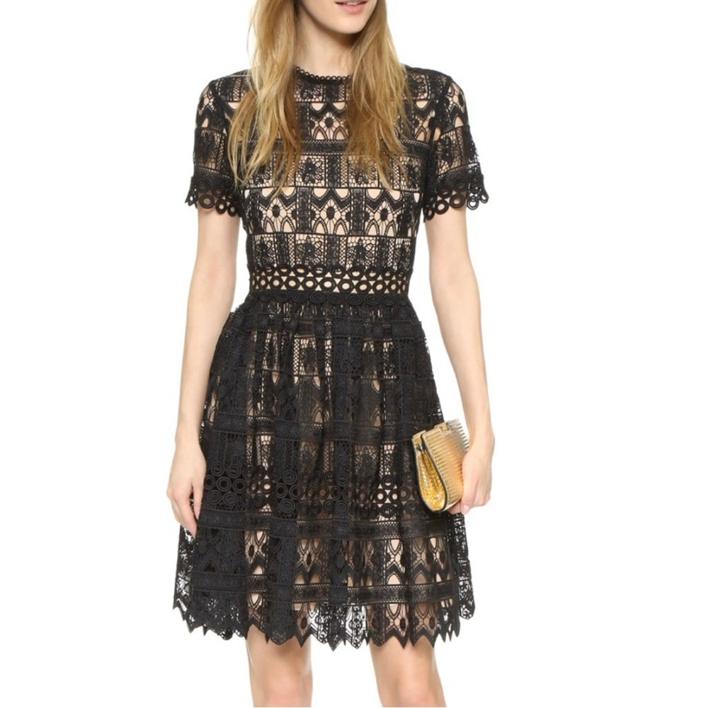 Alexis Lula Guipure Lace Eyelet Short Sleeve Mini Dress Black Women’s Medium - Picture 2 of 11